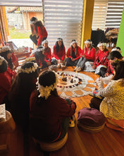 Cargar imagen en el visor de la galería, BlessingCacao / Blessingway + Ceremonia de Cacao