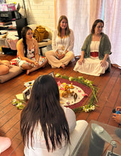 Cargar imagen en el visor de la galería, Blessingway / Ceremonia Bendición de Camino
