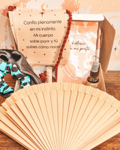 Cargar imagen en el visor de la galería, Caja XL / Acompañar el Parto
